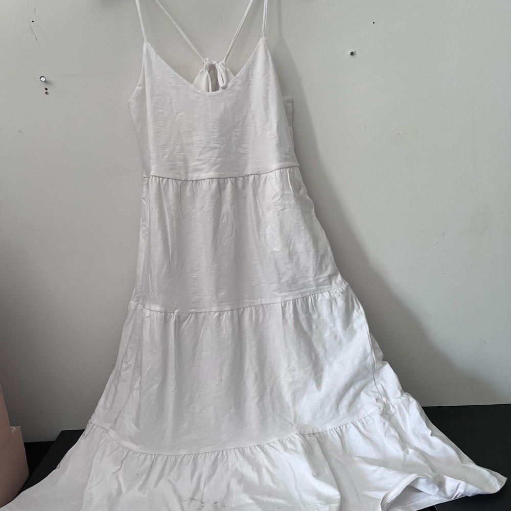 Old Navy White Tiered Spaghetti-Strap Midi Dress